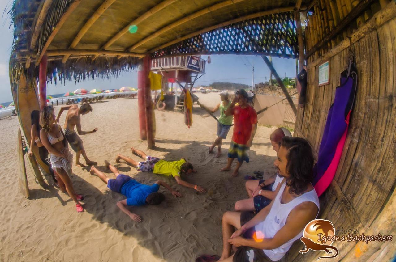 Montañita Iguana Beach Houseホステル エクステリア 写真