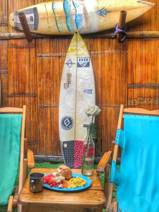Montañita Iguana Beach Houseホステル エクステリア 写真